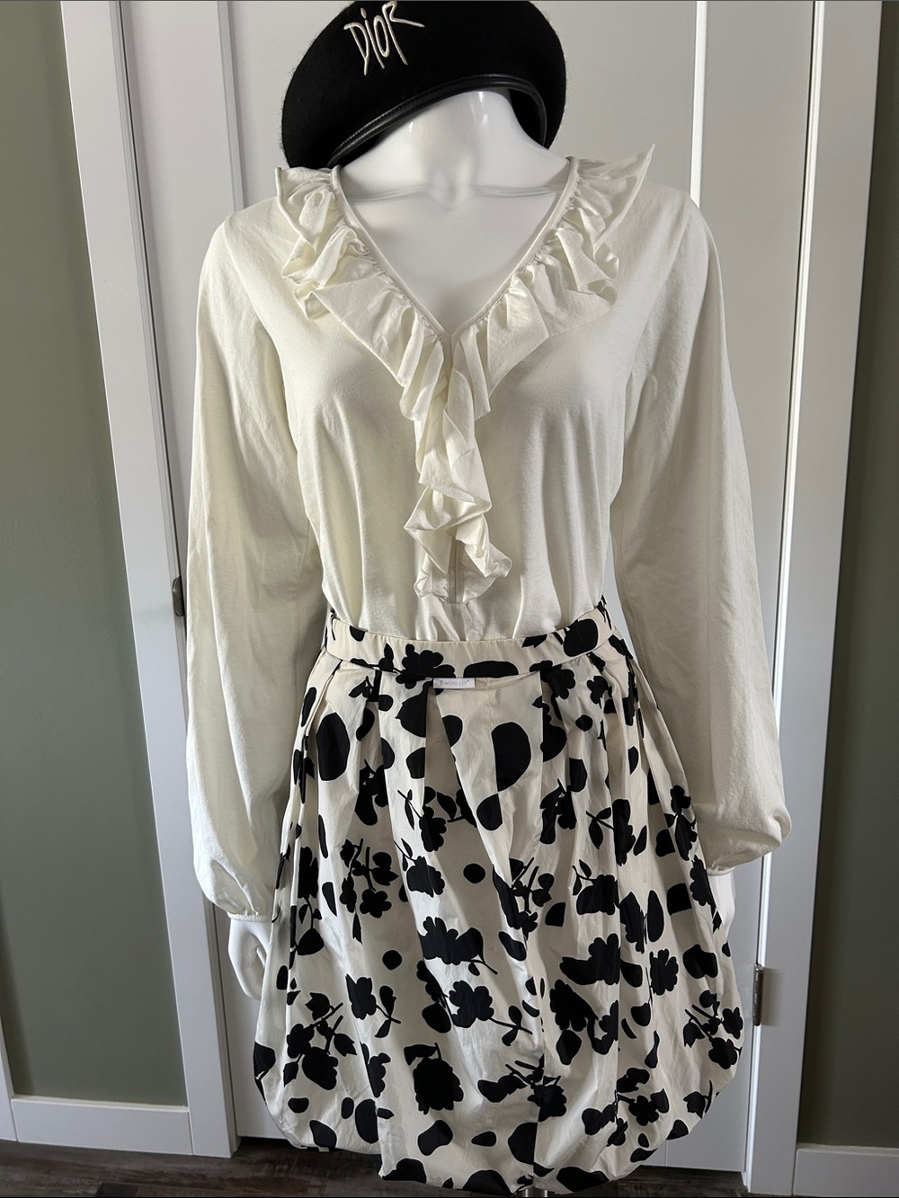 NATION LTD Giorgio Flouncetop in Porcelain | Size Small | New With Tags - Picture 16 of 16